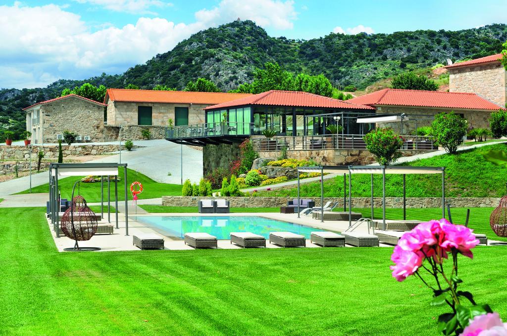 Quinta Da Terrincha Guest House Torre De Moncorvo Exterior photo